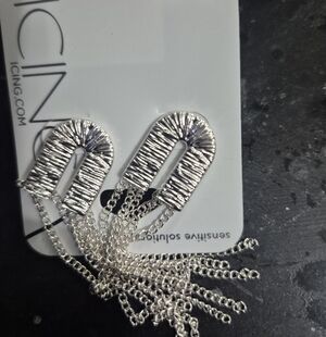 Silver tone icing earrings